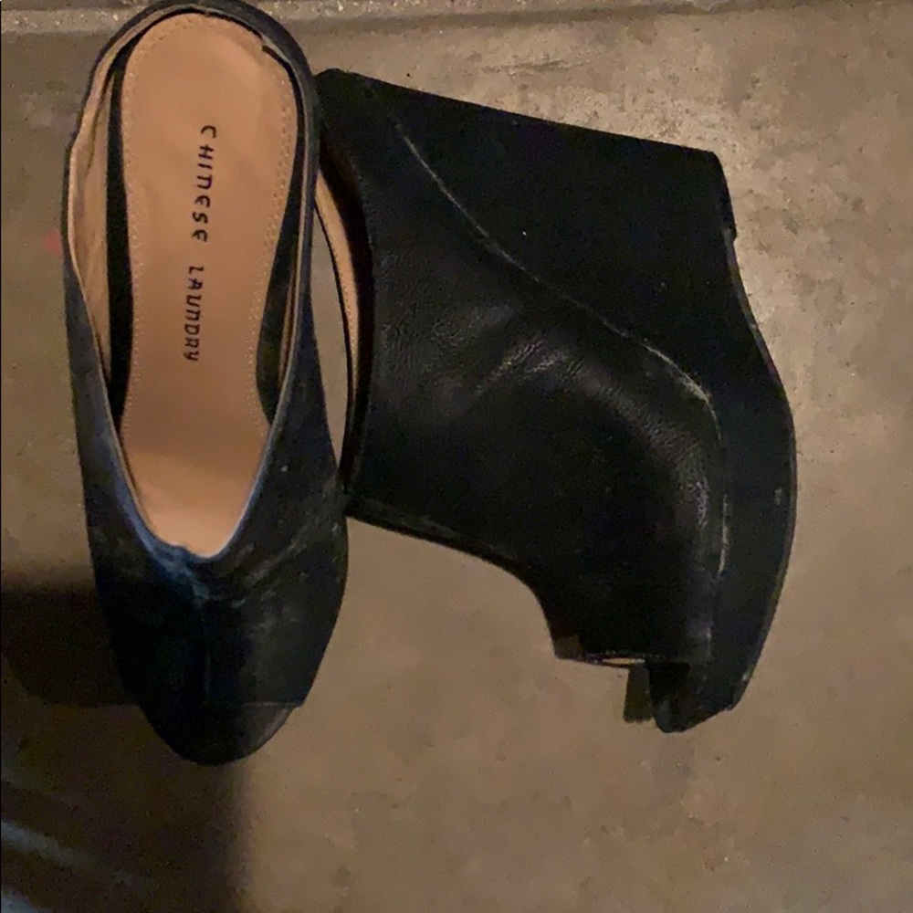 Wedge heels